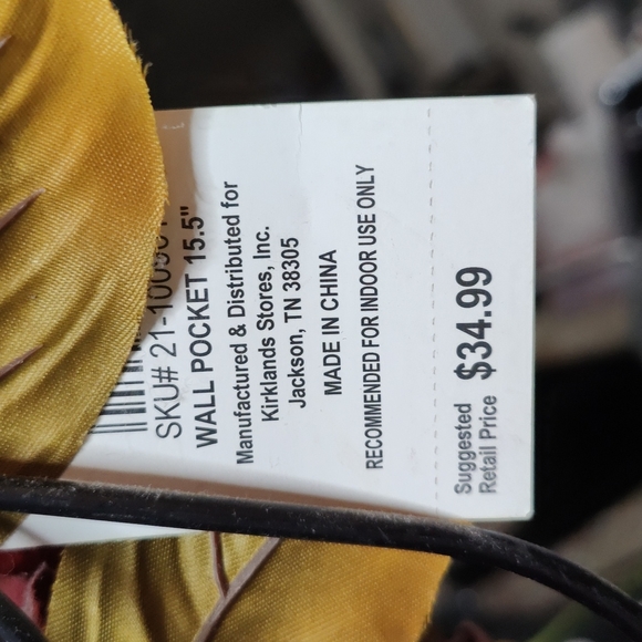 Floral wall decor - Picture 4 of 7